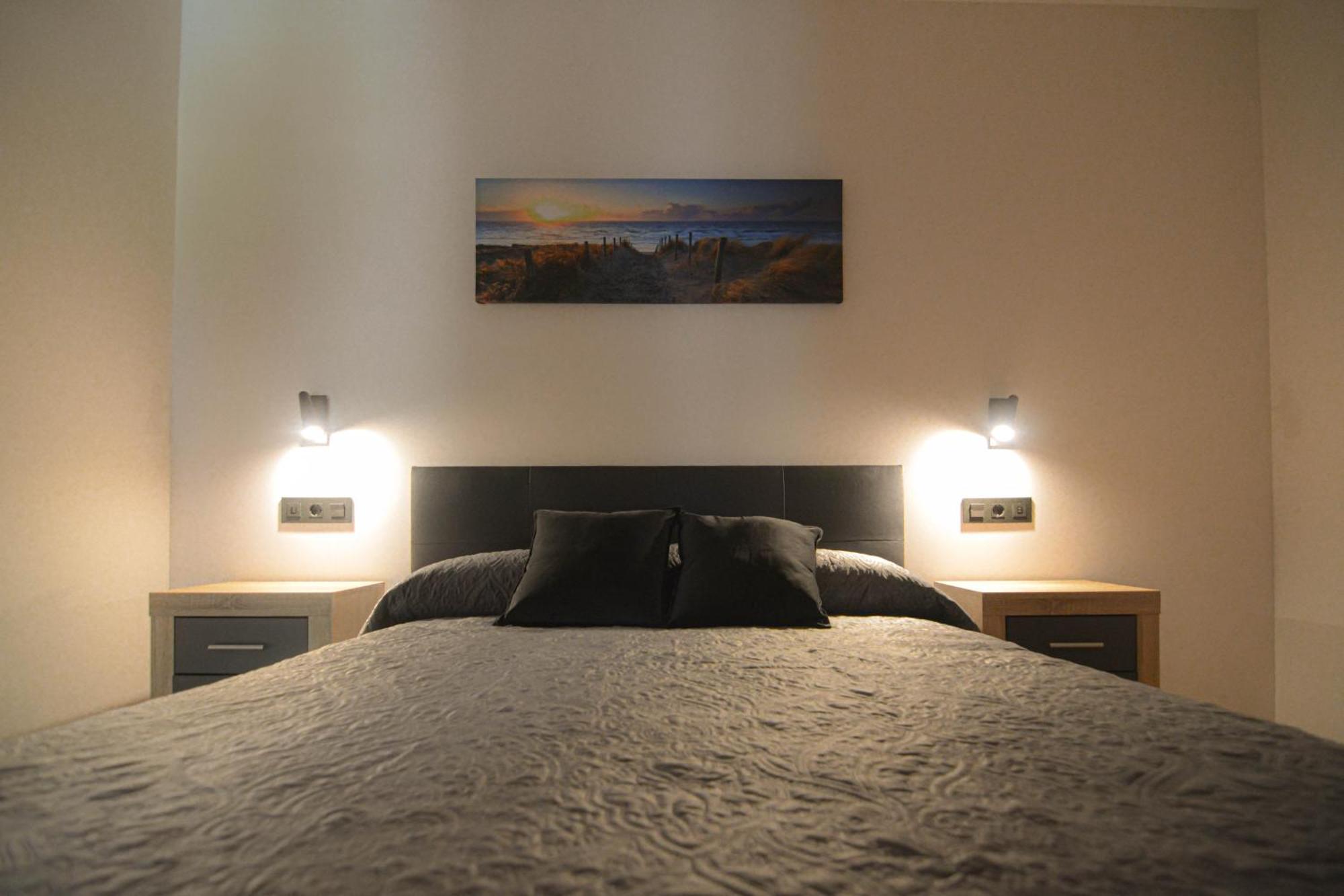 Apartamentos Fuente La Pipa Avín Kültér fotó